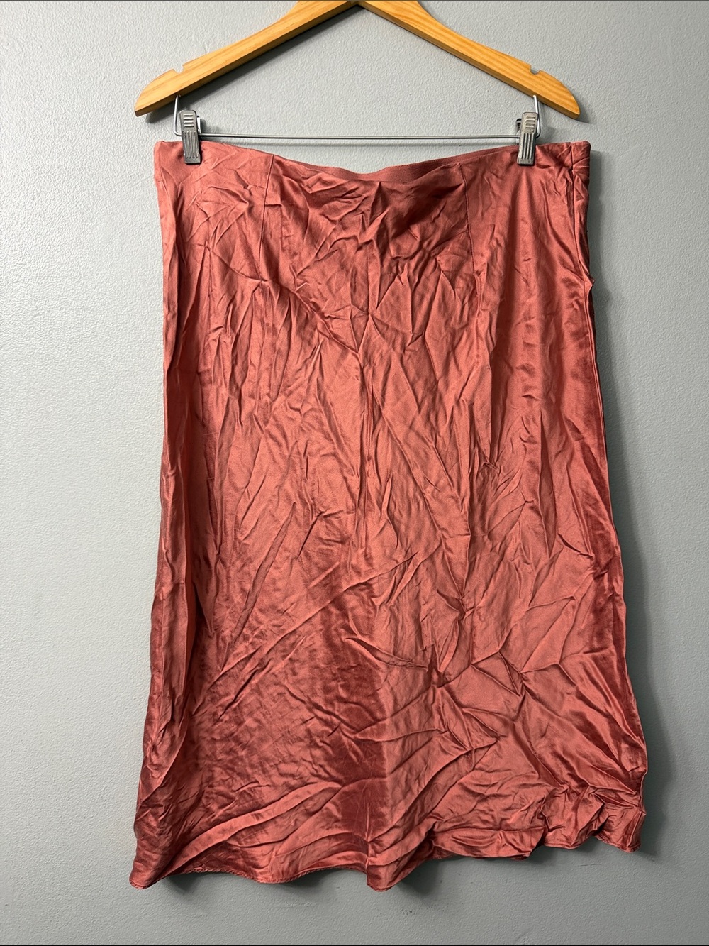 quince washable silk skirt Satin Lace-Hem Midi Skirt in Dusty Rose